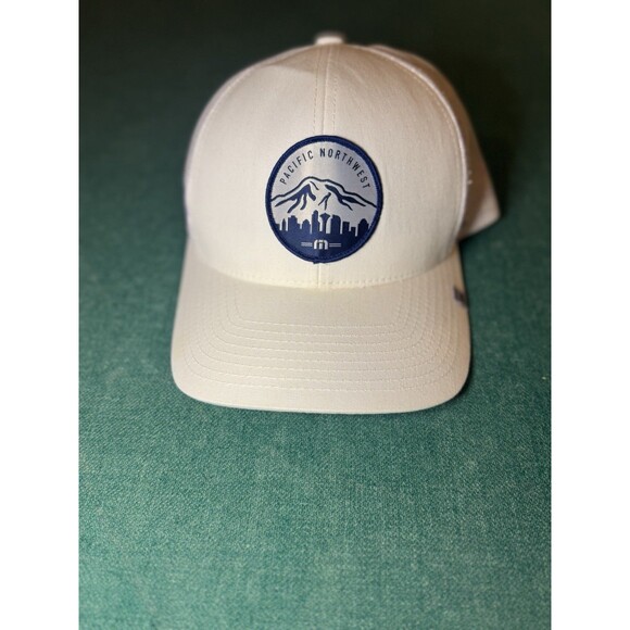 Travis Mathew Trucker Mesh White Snapback Pacific Northwest Golf 110 Hat Cap - Picture 1 of 6